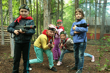 Лазертаг и пейнтбол в Перми для детей с 7 лет